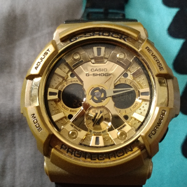 casio g shock black gold edition. GA 200GD