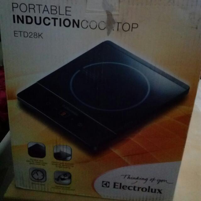 Etd28k Electrolux Induction Cooktop Kitchen Appliances On Carousell