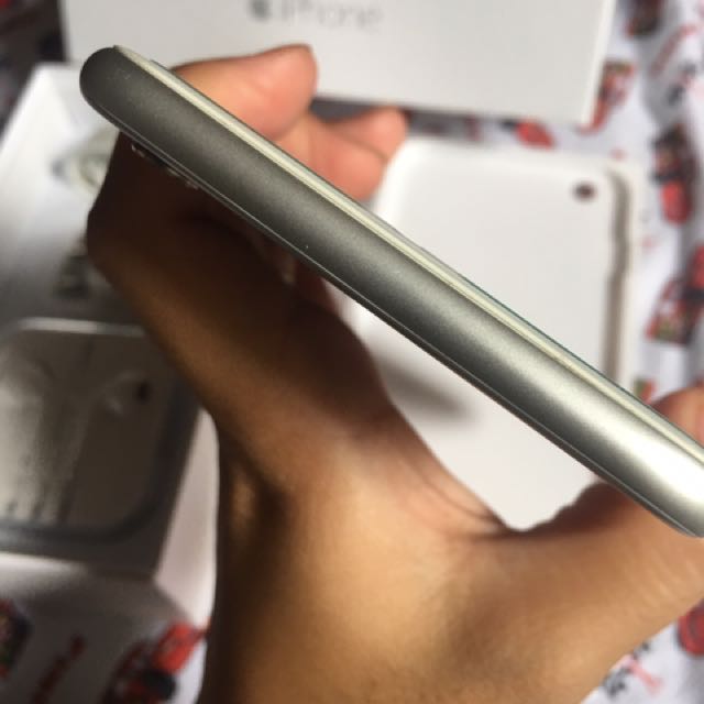 Iphone 6plus 128gb silver white (Category: iPhone 6 Series) located in Manila. Submitted by faye31 (Listing ID 129408537, Image 2). Description: 2nd hand but good as new 99% smooth no dents Openline via gpplte Complete accessories (oem) With replacement box With personal warranty No hidden issue Never been repair Meet up or shipping only Add me on my fb account for legitimacy Kathleen faye Mercado 09169342636.