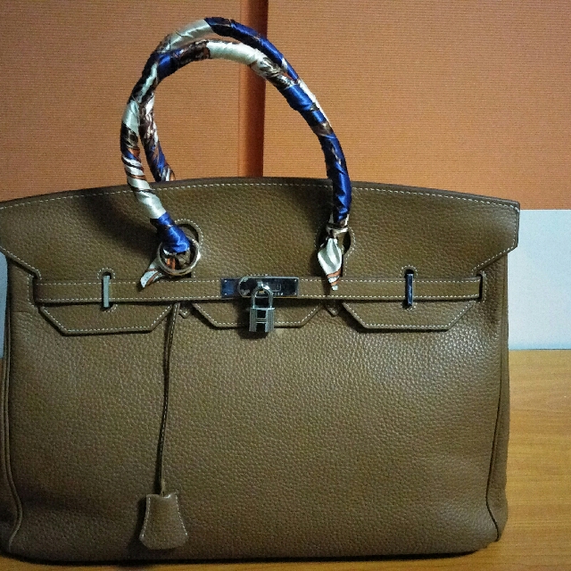 Replica Hermes Birkin 35cm Bag In Gris Tourterelle Clemence Leather GHW