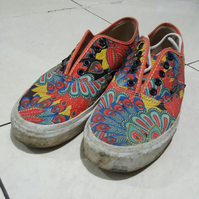 Vans Authentic Motif Peacock Full Print Premium Grade