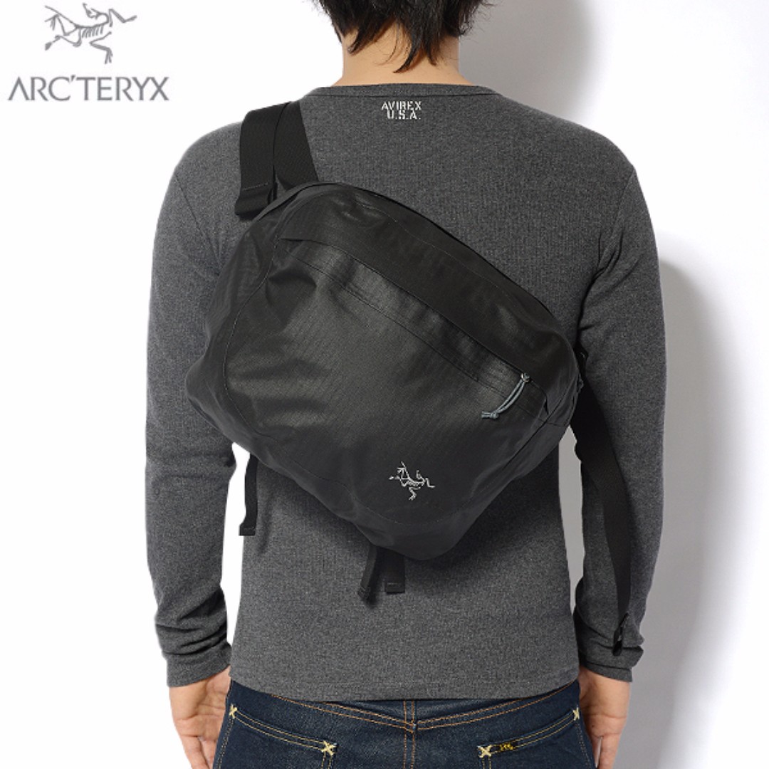 Arc'teryx Lunara 10 Shoulder Bag black