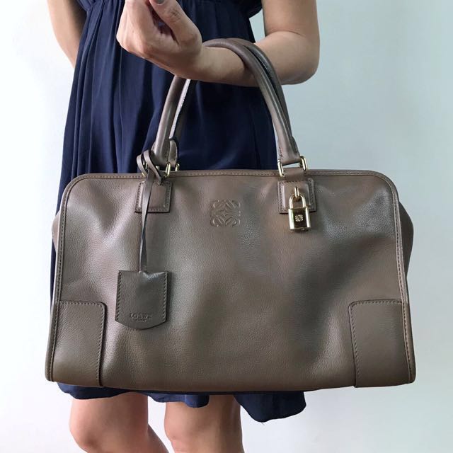 Loewe amazona 36 store