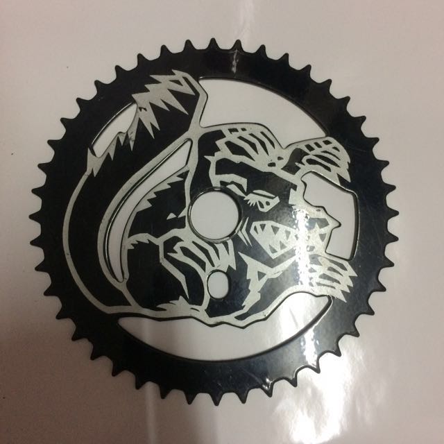 Mongoose chainring top