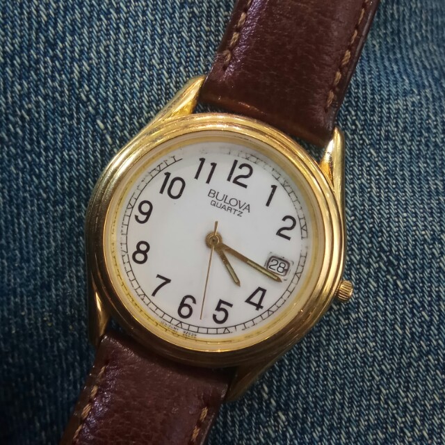 bulova quartz watch value