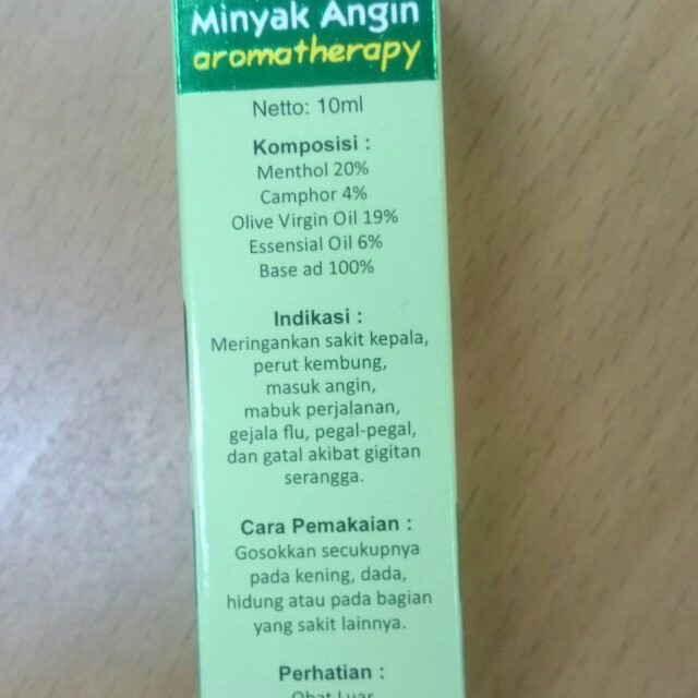Fresh Care Roll On Ointment Oil Minyak Angin Aroma Therapy Citrus Scent Freshcare Beauty Personal Care Foot Care On Carousell