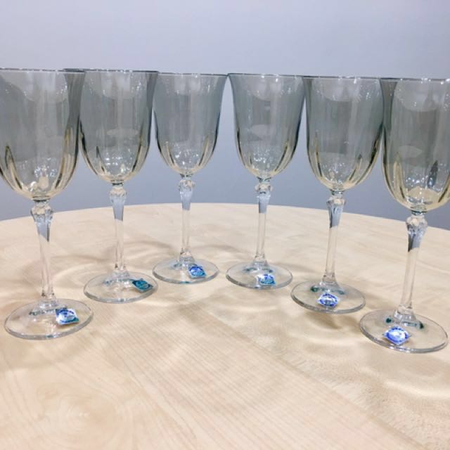 La Reine Italy Crystal Goblets red wine cups, Furniture & Home Living, Kitchenware & Tableware