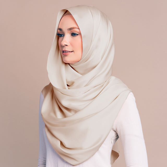 Gossling xxx tudung nude pic