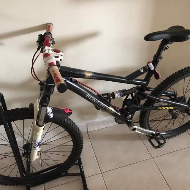 Iron horse warrior hotsell full suspension mountain bike