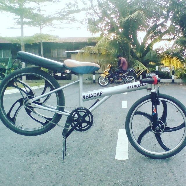 Basikal Lajak Moto