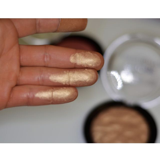 Revolution Beauty Lipstick Alley