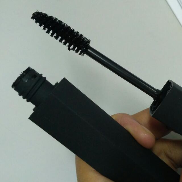 mascara NARS, Beauty & Personal Care, Face, Makeup on Carousell