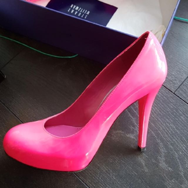 stuart weitzman pink heels
