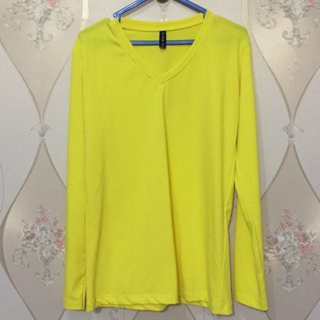 zara neon shirt, Fesyen Wanita, Pakaian 