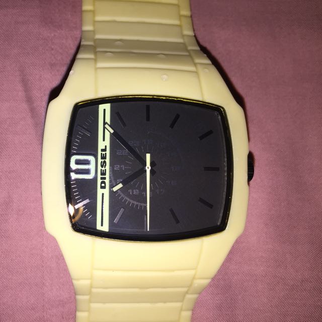 Diesel glow in online the dark watch