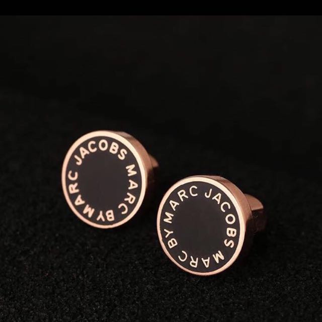 Marc jacobs logo disc stud earrings online
