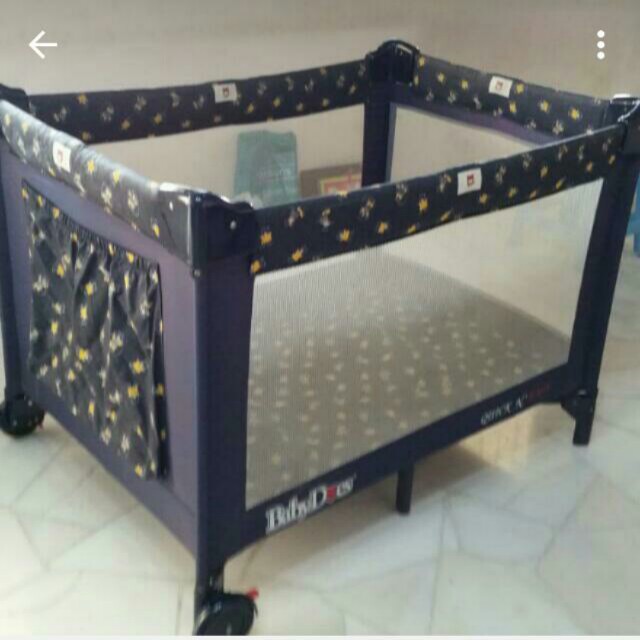 sleeping cot for baby