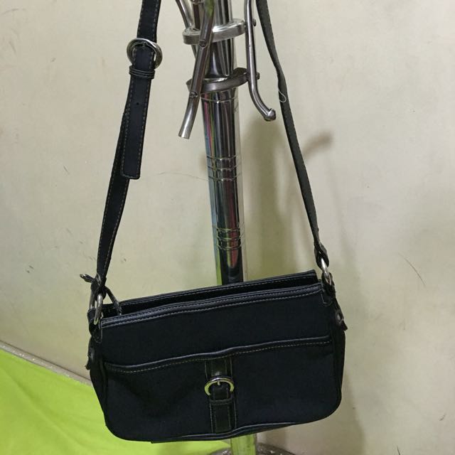 Cherokee sling bag Luxury Bags Wallets on Carousell