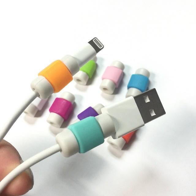 Lightning saver per piece (Category: iPhone 12 Series) located in Mandaluyong City. Submitted by atchcatchph (Listing ID 130007442, Image 3). Description: ✔For All iPhone chargers ✔To Protect your chargers from being broken ✔Colors: Mint green, black, white, hot pink, Light pink.