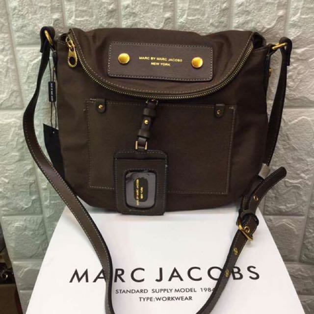 marc jacobs sling