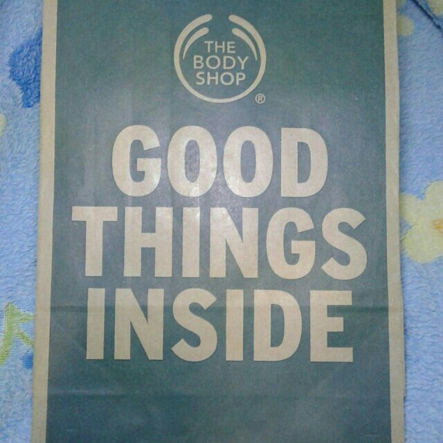 THE BODY SHOP LIP AND CHEEK STAIN PINK HIBISCUS 001, Beauty & Personal