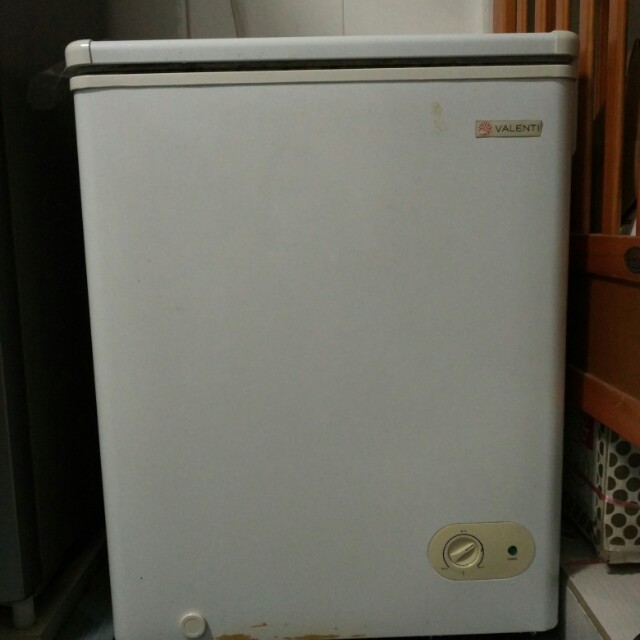 Chest Freezer Valenti BD100 (100 L), TV & Home Appliances, Kitchen