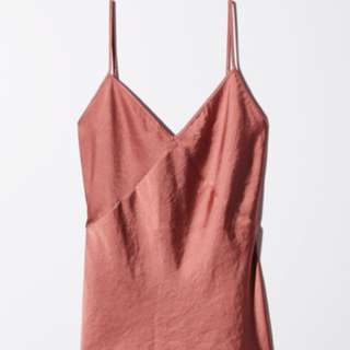Aritzia Shelby camisole size m