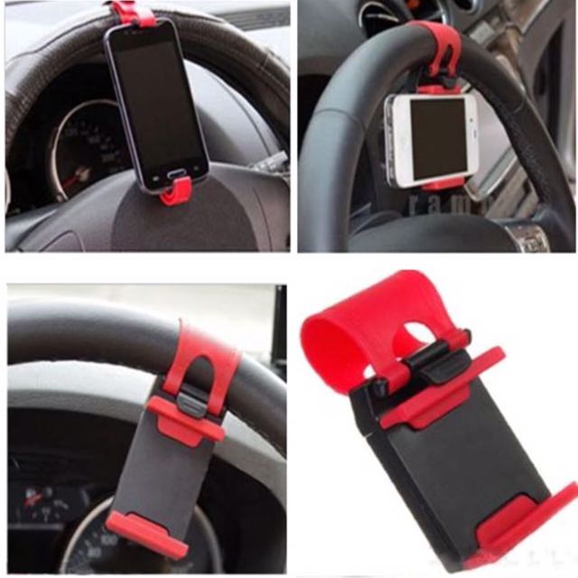 Car steering wheel cellphone holder (Category: Android Others) located in Mandaluyong City. Submitted by atchcatchph (Listing ID 130072607, Image 3). Description: ✔Cellphone holder attached to the steering wheel ✔Compatible to any mobile phones.