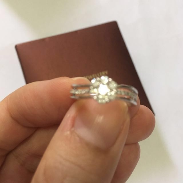 Lee hwa jewellery rings store