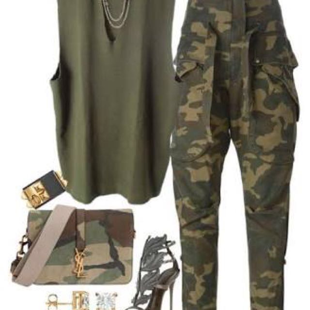 Faith Connexion Women S Camo Pant Xs Luxury Apparel On Carousell