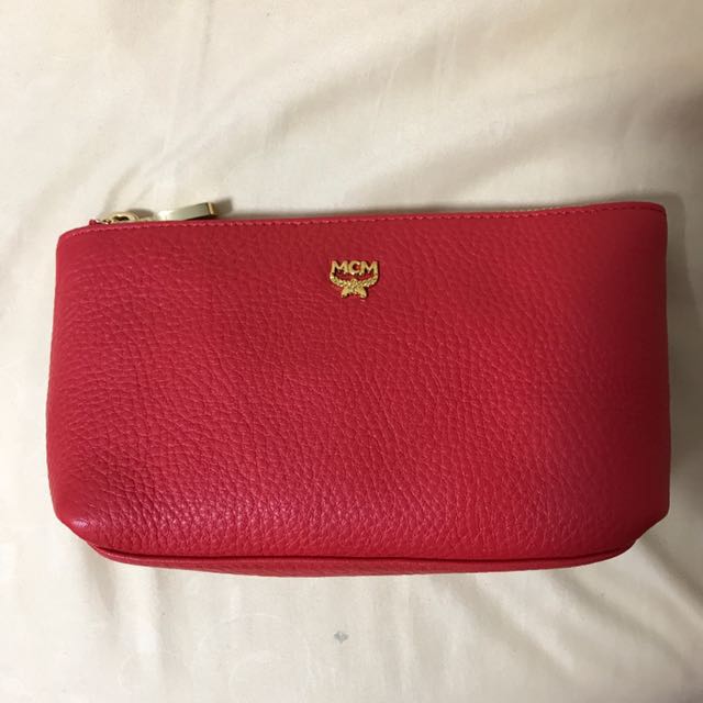 Mcm hot sale cosmetic bag