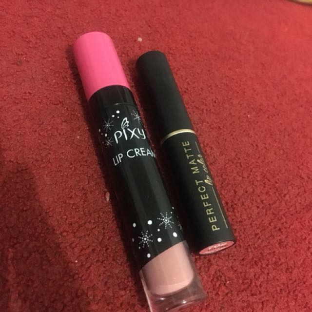 Pixy Lip Cream 08 Viva Perfect Matte 701 Fesyen Wanita Pakaian Wanita Di Carousell