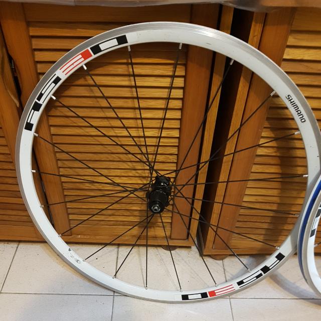 shimano rs30 wheels