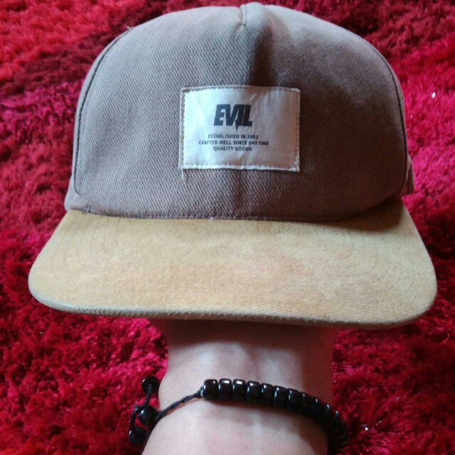 Topi evil army clearance