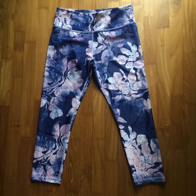 Vivre Activewear Yoga Pants 7 8 Length Women S Fashion Clothes Pants Jeans Shorts On Carousell