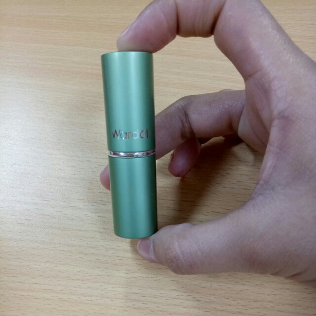 Wardah Exclusive Lipstick No 30 Golden Coral Kesehatan