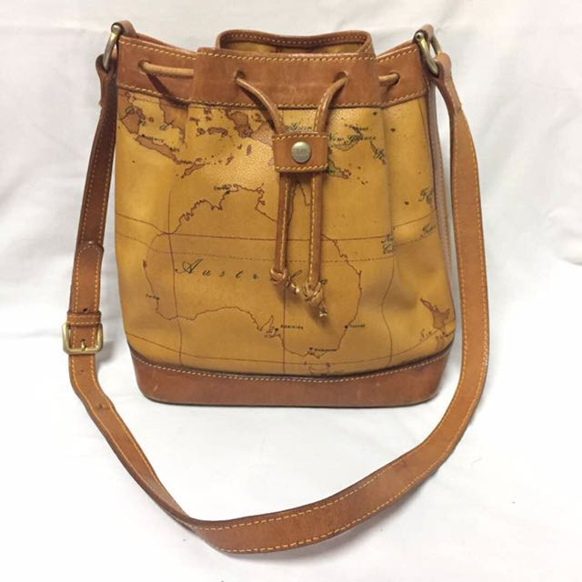 Butik alviero martini malaysia clearance