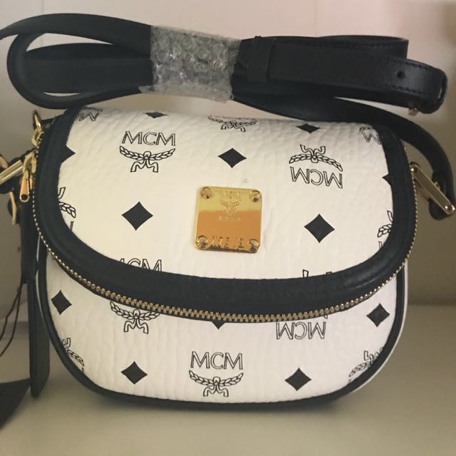 black and white sling bag