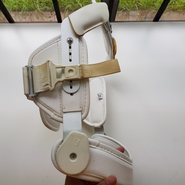 Thoracic (TLSO) Spine Braces spinal and backbone support vest, Sports Equipment, Exercise