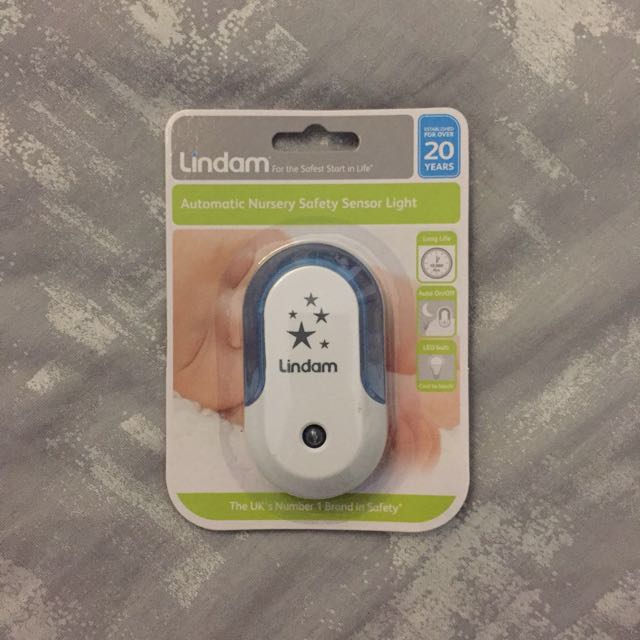 lindam plug in night light