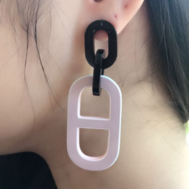 Hermes horn earrings top