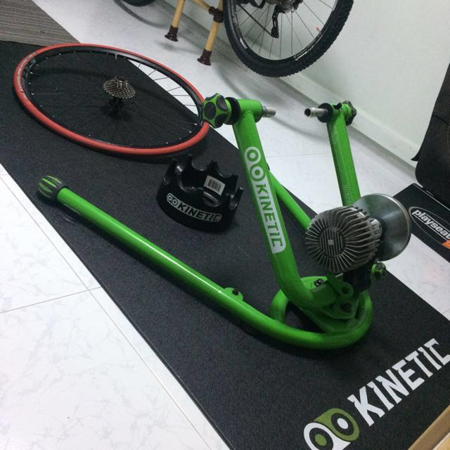 kinetic turntable riser ring