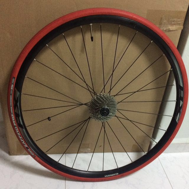 kinetic turntable riser ring