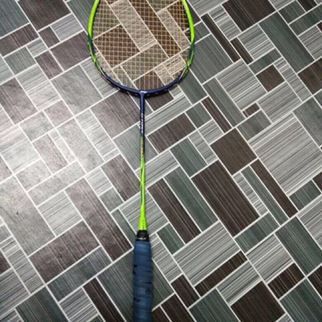 Li Ning racket G Force Lit 3800i, Sports Equipment, Sports & Games ...