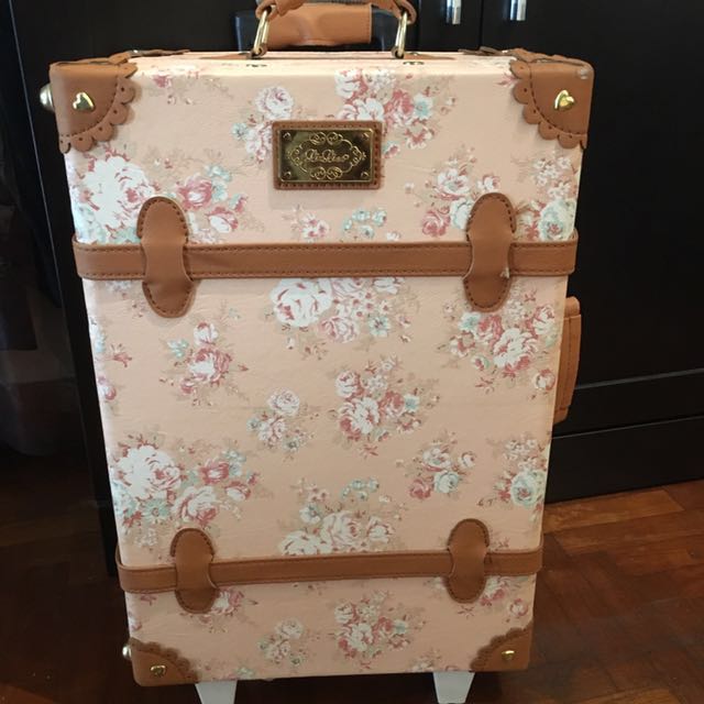 Liz lisa clearance luggage