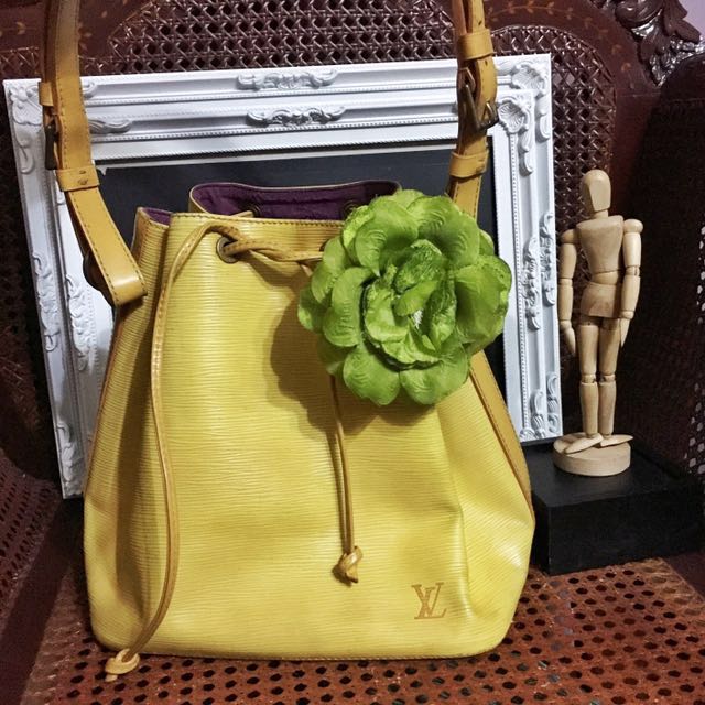 Louis Vuitton Yellow Epi Leather Noe PM Bucket Bag – Shop with Stevi