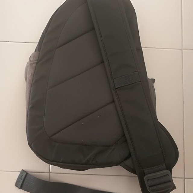 Lowepro streamline sling bag online