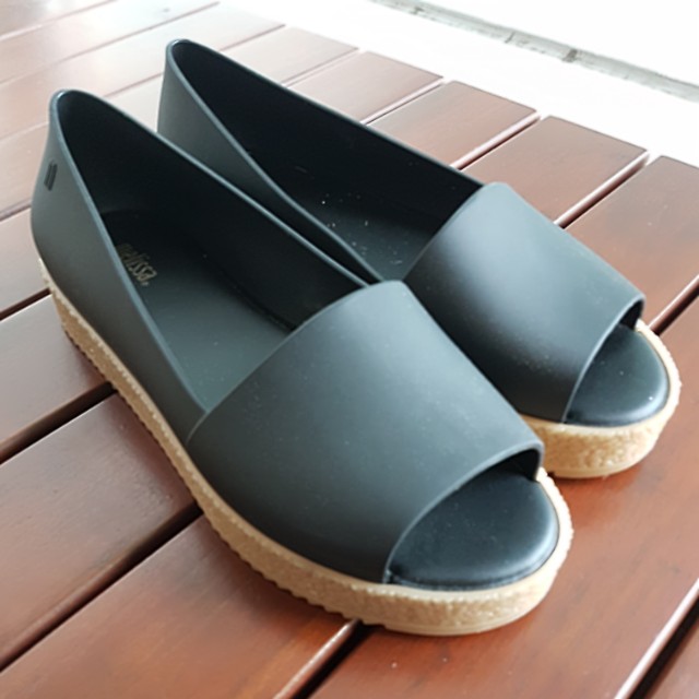 Melissa puzzle ad slip on sale