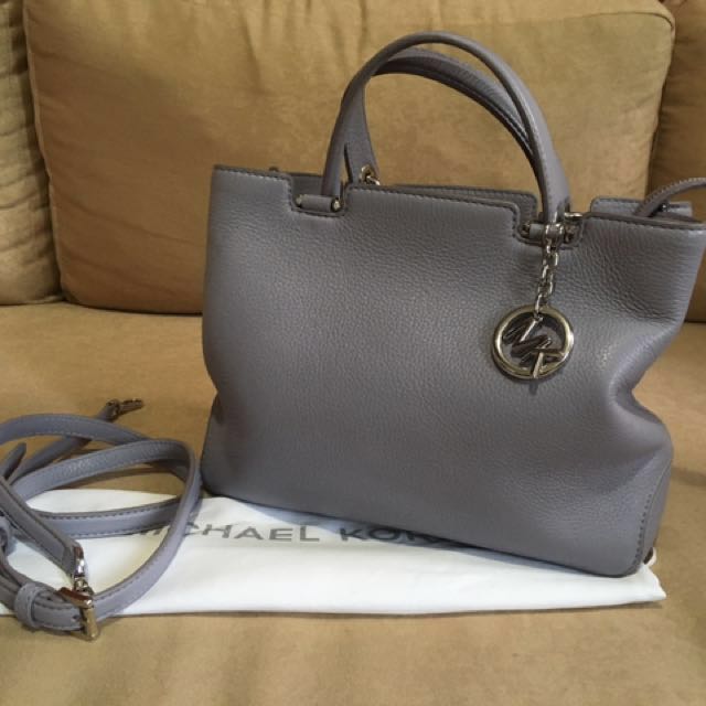 Michael Kors Anabelle Tote, Women's Fashion, Bags & Wallets, Cross-body Bags  on Carousell