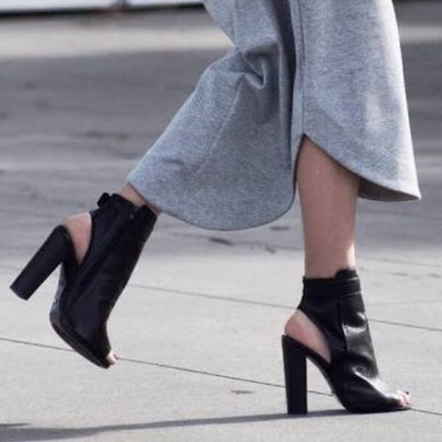 tony bianco ankle boots